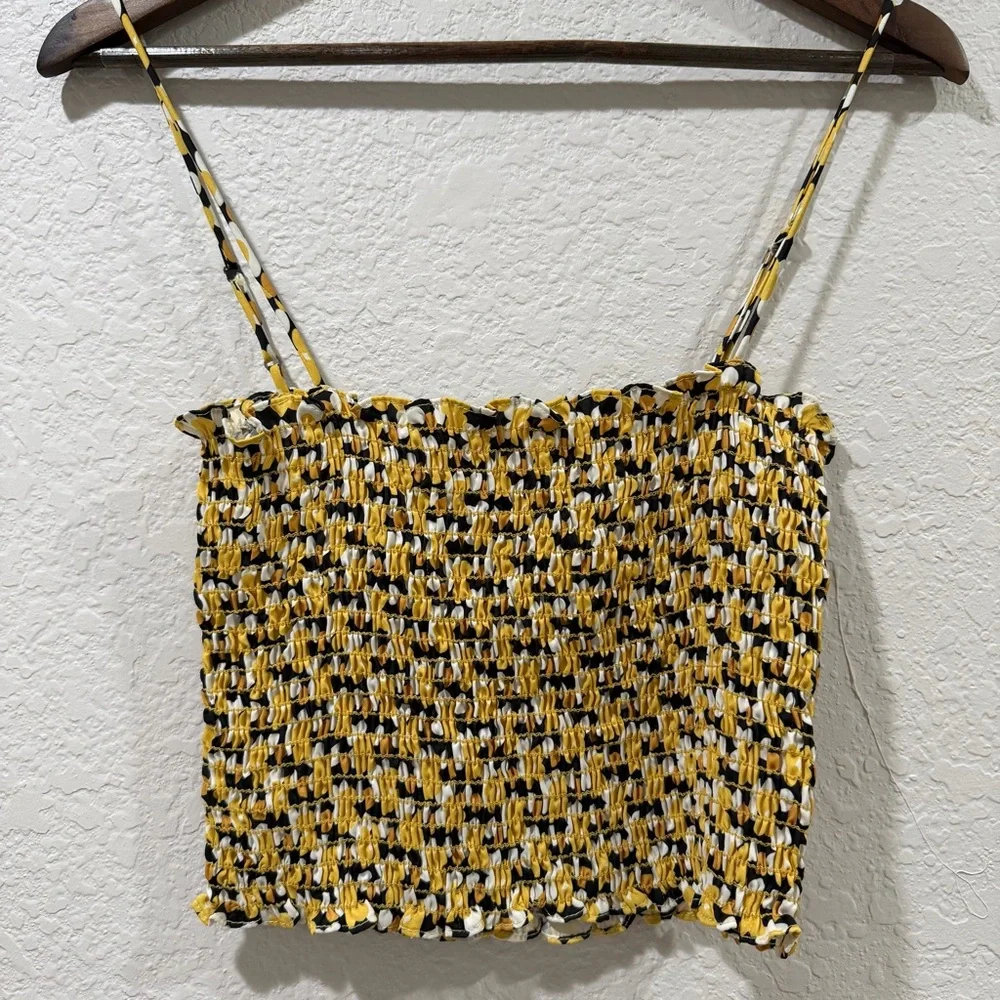 RESA Iris Crop Top in Twiggy Size Medium